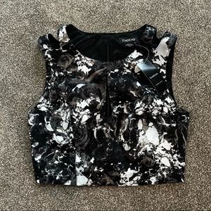 BEBE Print Cropped Scuba Cutout Top
